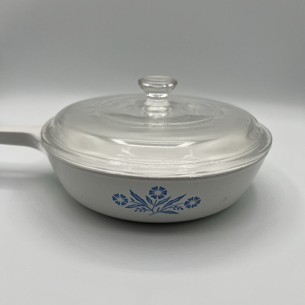 Vintage CorningWare Blue Cornflower P-83-B 6.5” Skillet Frying Pan w/ Lid